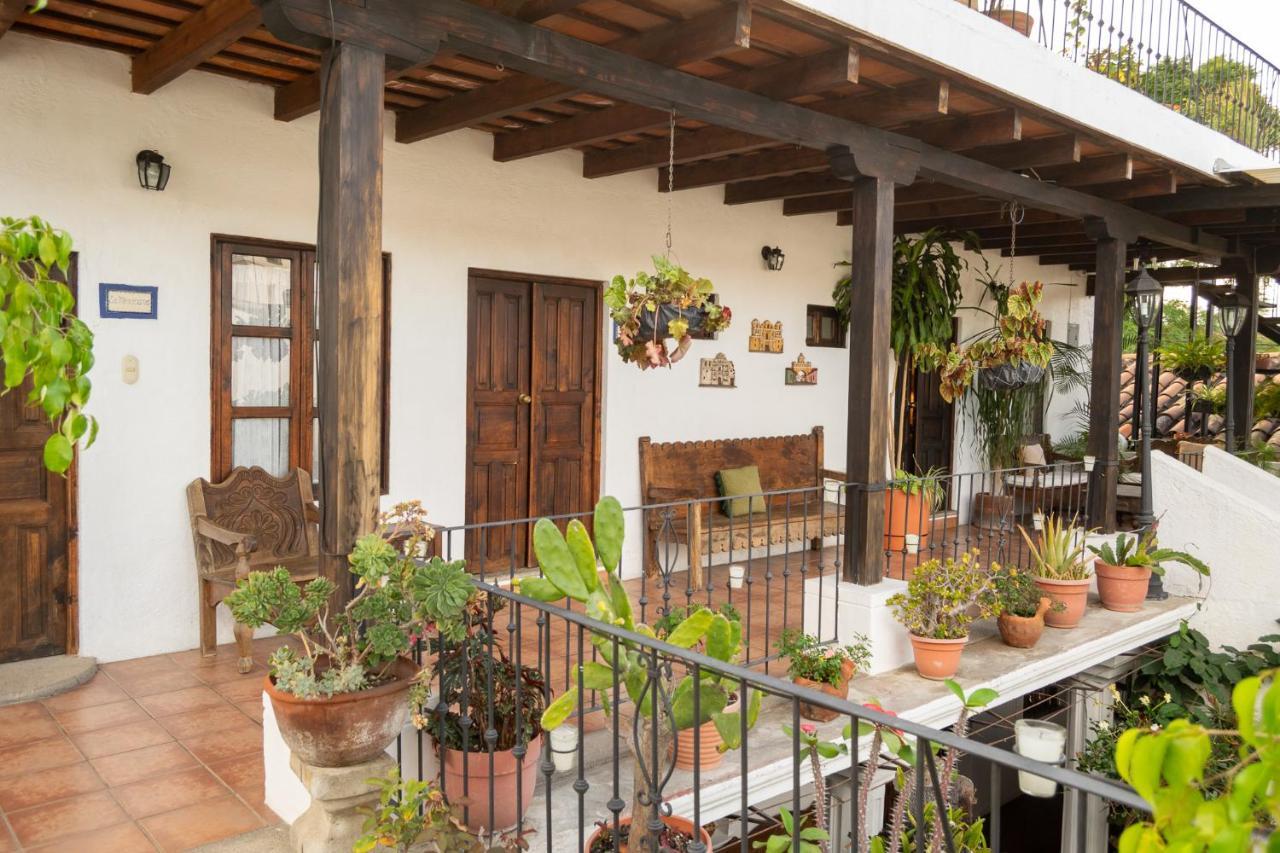 Hotel La Villa Serena Antigua Dış mekan fotoğraf