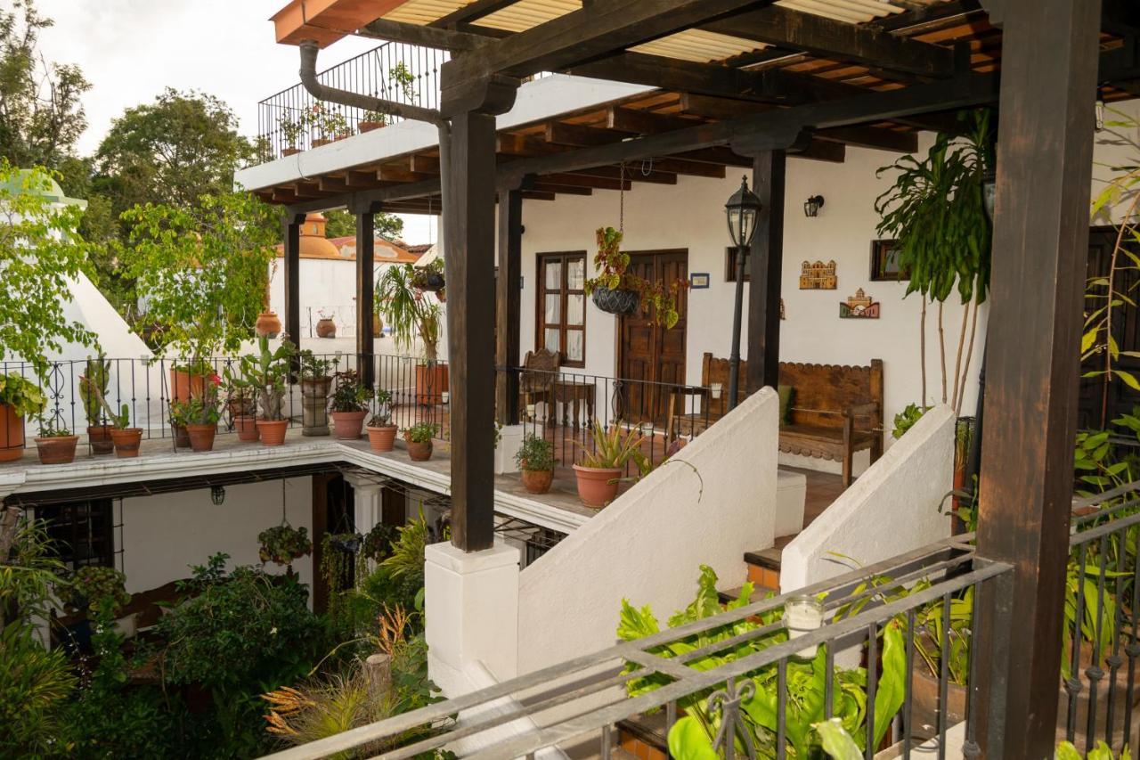 Hotel La Villa Serena Antigua Dış mekan fotoğraf