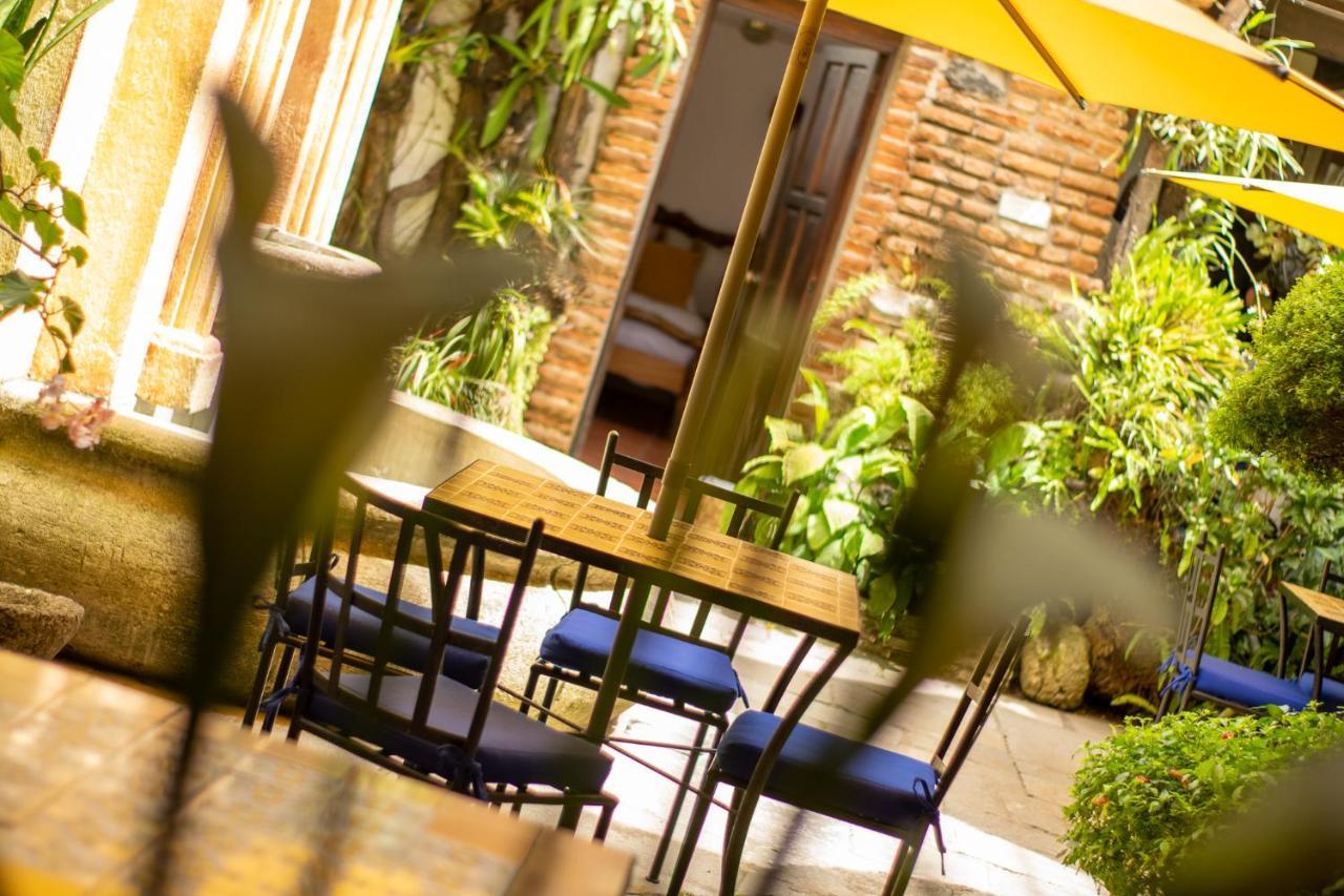 Hotel La Villa Serena Antigua Dış mekan fotoğraf