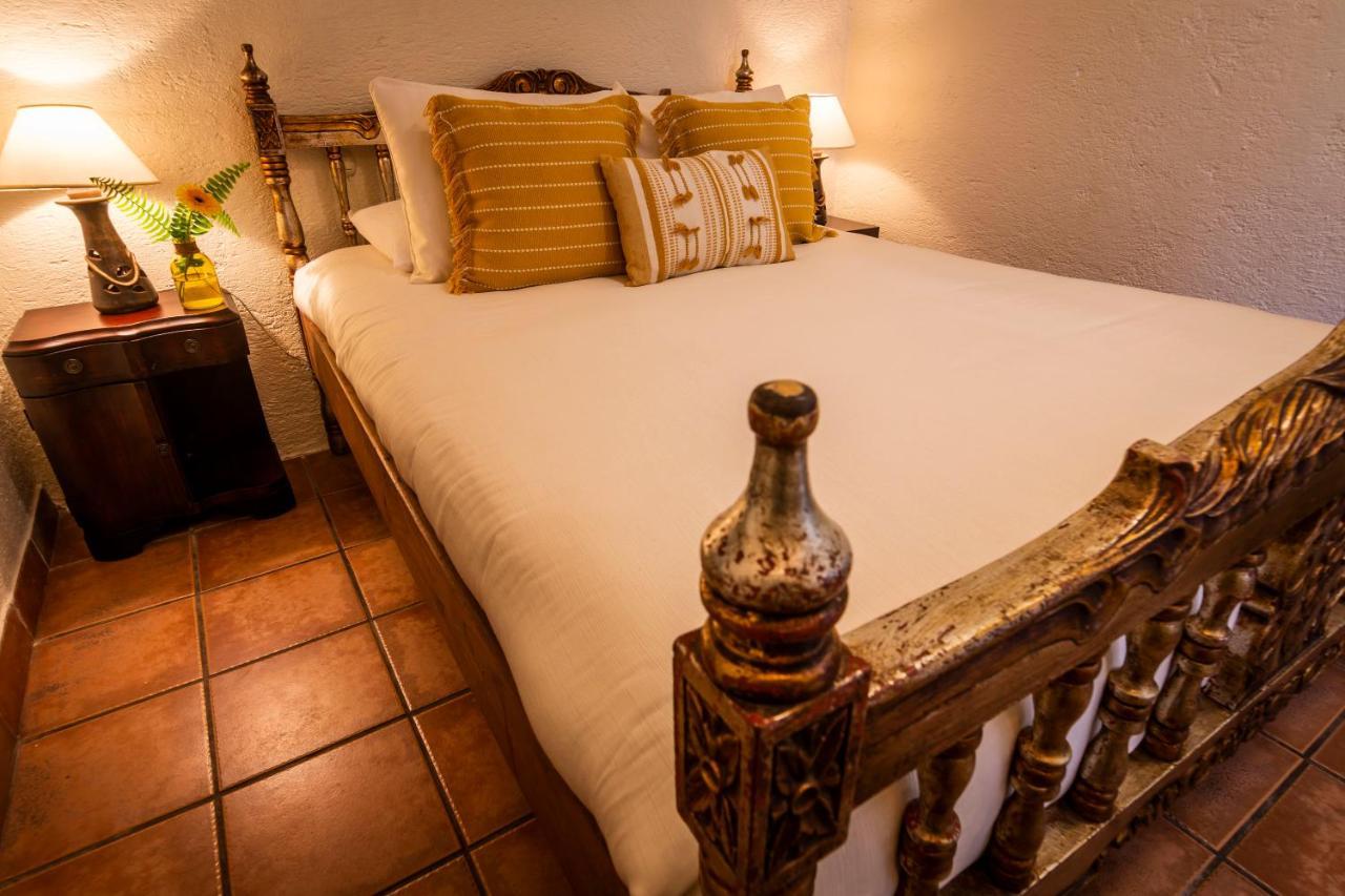 Hotel La Villa Serena Antigua Dış mekan fotoğraf