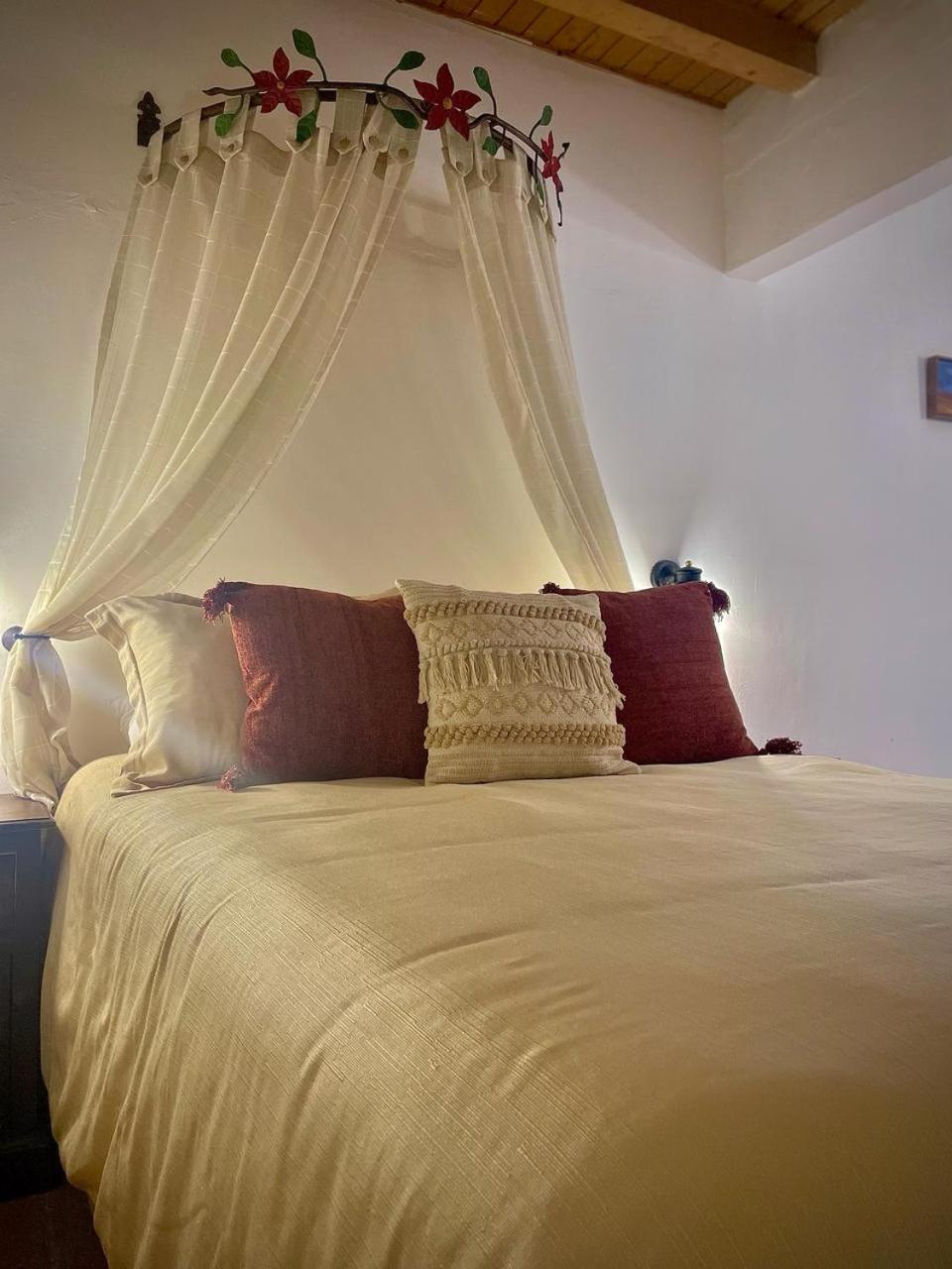 Hotel La Villa Serena Antigua Dış mekan fotoğraf