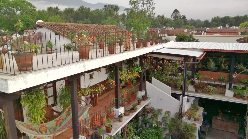Hotel La Villa Serena Antigua Dış mekan fotoğraf